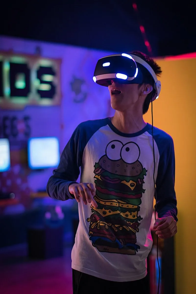 羅布洛克斯登陸 Meta Quest VR 頭戴式裝置，點燃虛擬世界的熱情！
