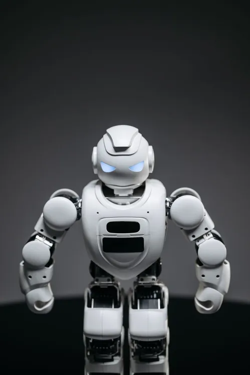 Google DeepMind 團隊突破新境：教導機器人全新任務的新系統！