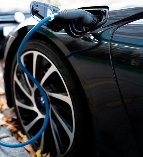 現代汽車考慮採用特斯拉的電動車充電插頭, 為下一代車型平臺做準備