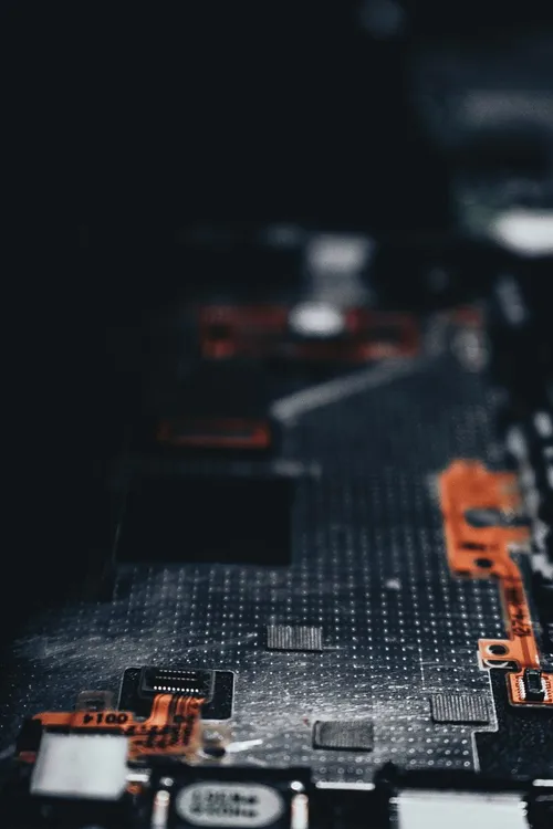 AMD 展示限量版《星界》顯示卡及更多酷炫硬體