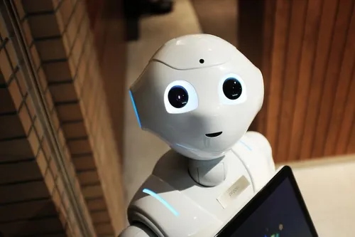 亞馬遜的 Tye Brady 談論生成式人工智慧、人形機器人和移動操作
