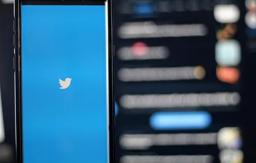 Twitter 引入「25000 字推文」功能，使用者現在可發文超長推文！